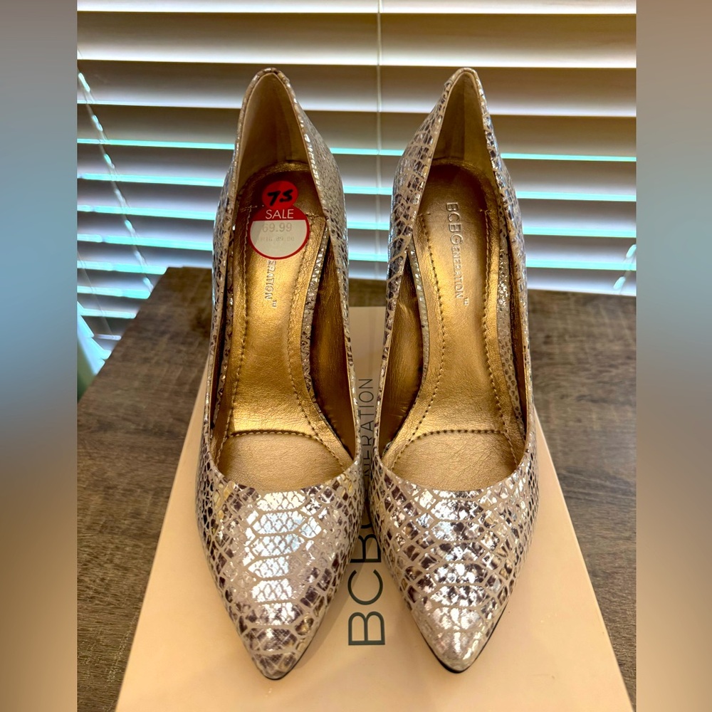 BRAND NEW ✨ BCBGeneration Goodrush Python Women's Heels